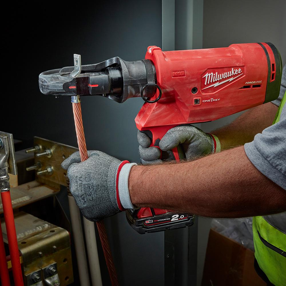 Milwaukee M18HCCT109/42-0C 18V Li-Ion FORCELOGICâ¢ 400mm Utility Crimper - Skin Only