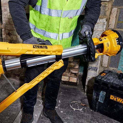 DeWalt DCL079-XJ 18V XR Li-ion Cordless LED Tripod Light - Skin Only – image 5