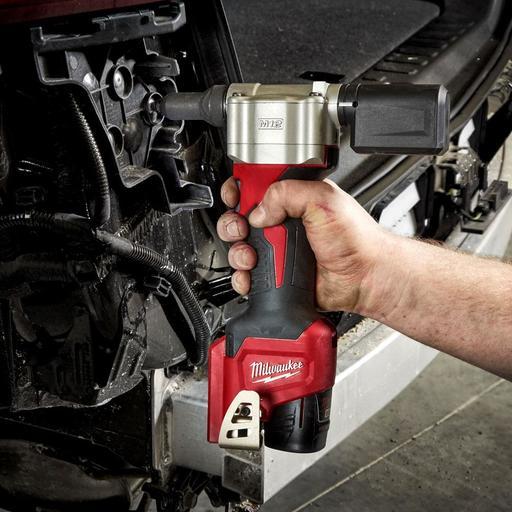 Milwaukee M12BPRT-401B 12V 4.0Ah Li-ion Cordless Pop Rivet Tool Combo Kit – image 8