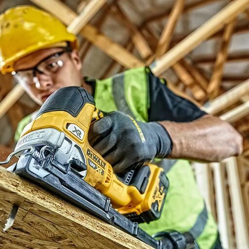 DeWalt DCZ1585P3-XE 18V XR 5.0Ah Li-ion Cordless Brushless 15pce Combo Kit – image 52
