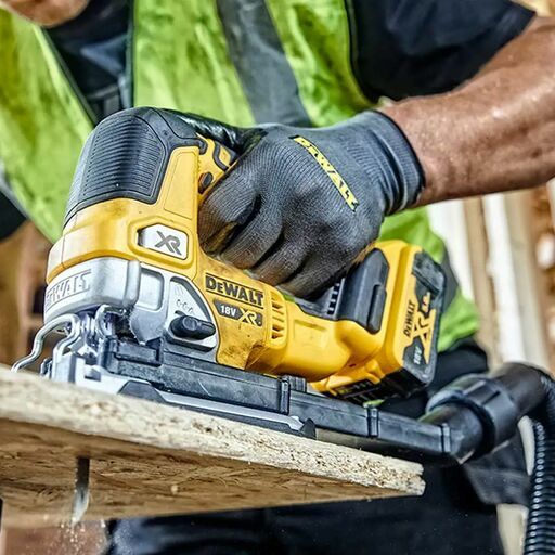 DeWalt DCZ1585P3-XE 18V XR 5.0Ah Li-ion Cordless Brushless 15pce Combo Kit – image 54