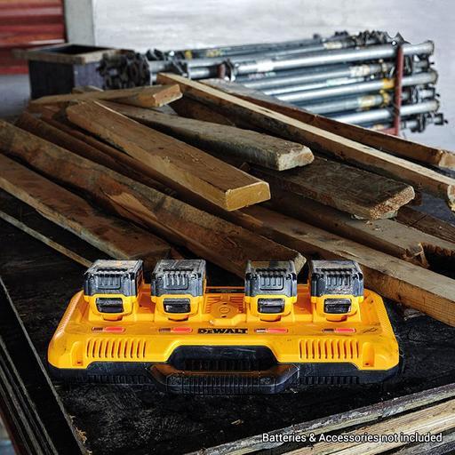 DeWalt DCB104-XE 12V-18V-54V FlexVolt XR Li-ion 4 Port Simulataneous Fast Battery Charger – image 5
