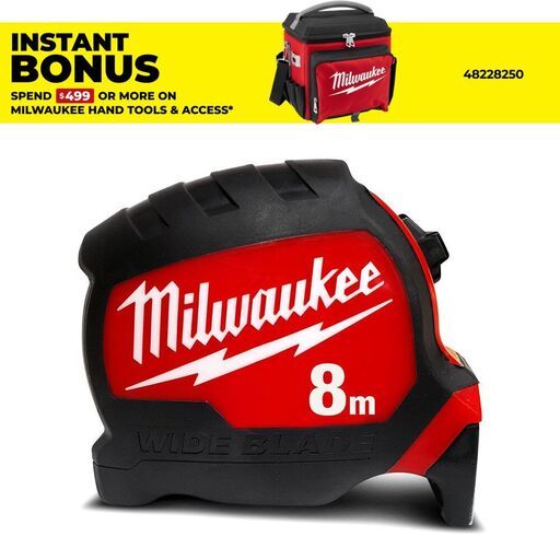 Milwaukee 48220208 8m Wide Blade Tape Measure
