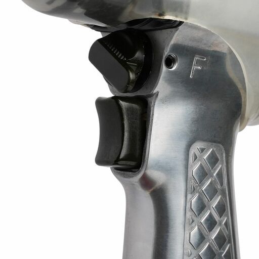 Shinano SI-1365D Pneumatic 8mm Pistol Impact Driver – image 4