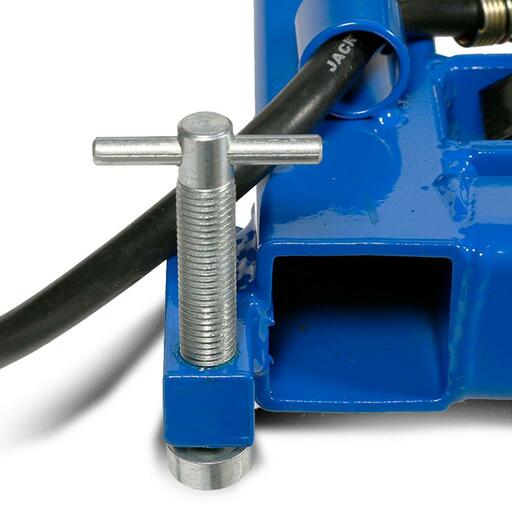 TradeQuip 2103T 680kg Motorcycle Lifter – image 3