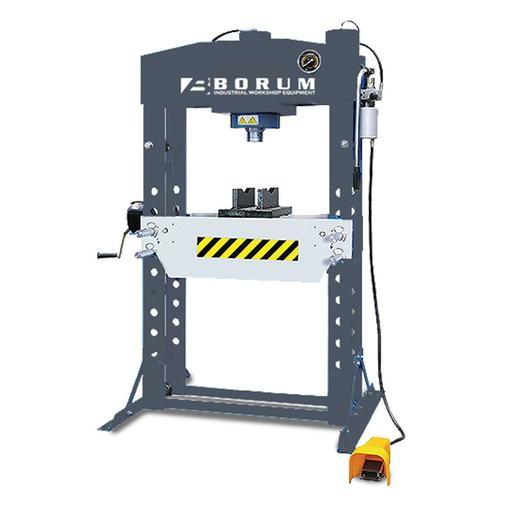 Borum BSP75TA 75,000kg Air/Hydraulic Press