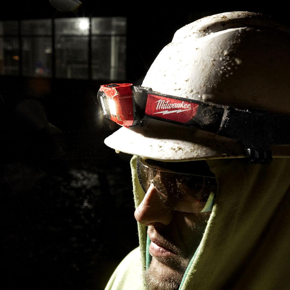 Milwaukee HL-SF 450Lm Spot & Flood Headlamp – image 4