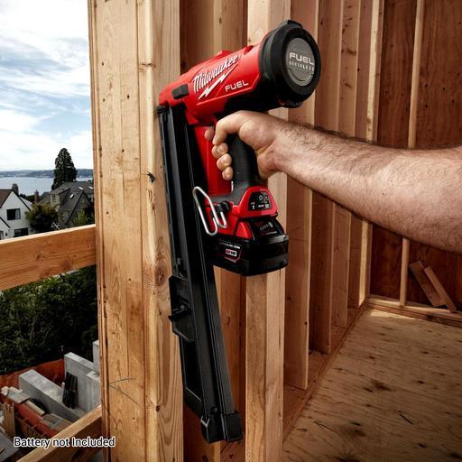 Milwaukee M18FFN-0C 18V Li-ion Cordless Fuel 30° - 34° Framing Nailer - Skin Only – image 6