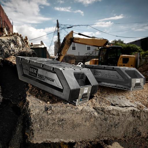 Milwaukee MXFDH2528H-0 + MXFXC406 + MXFC MX FUEL 6.0Ah Li-ion Cordless 28mm ONE-KEY Hex Demolition Jack Hammer Breaker Combo Kit – image 16