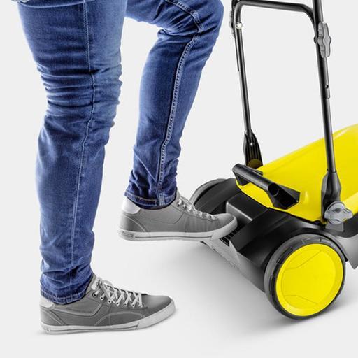 Karcher S4 Twin (1.766-360.0) 680mm Working Width Manual Sweeper – image 2