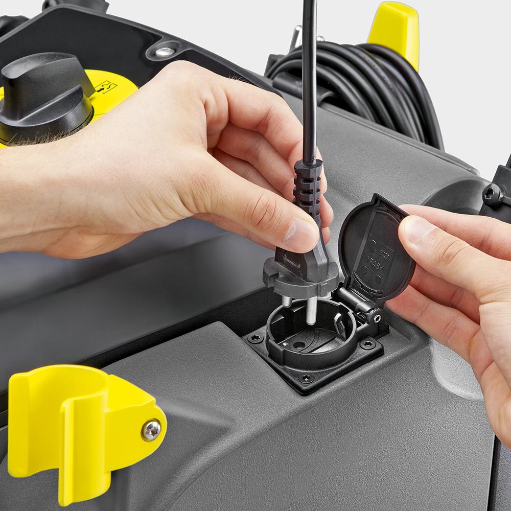 Karcher Puzzi 30/4 (1.101-120.0) 1200W Spray Extraction Cleaner – image 5