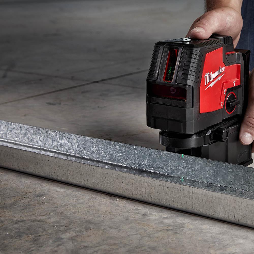 Milwaukee L4CPL-301C 3.0Ah REDLITHIUM USB Rechargeable 50m Green Beam Cross+ 2 Plumb Laser Kit – image 7