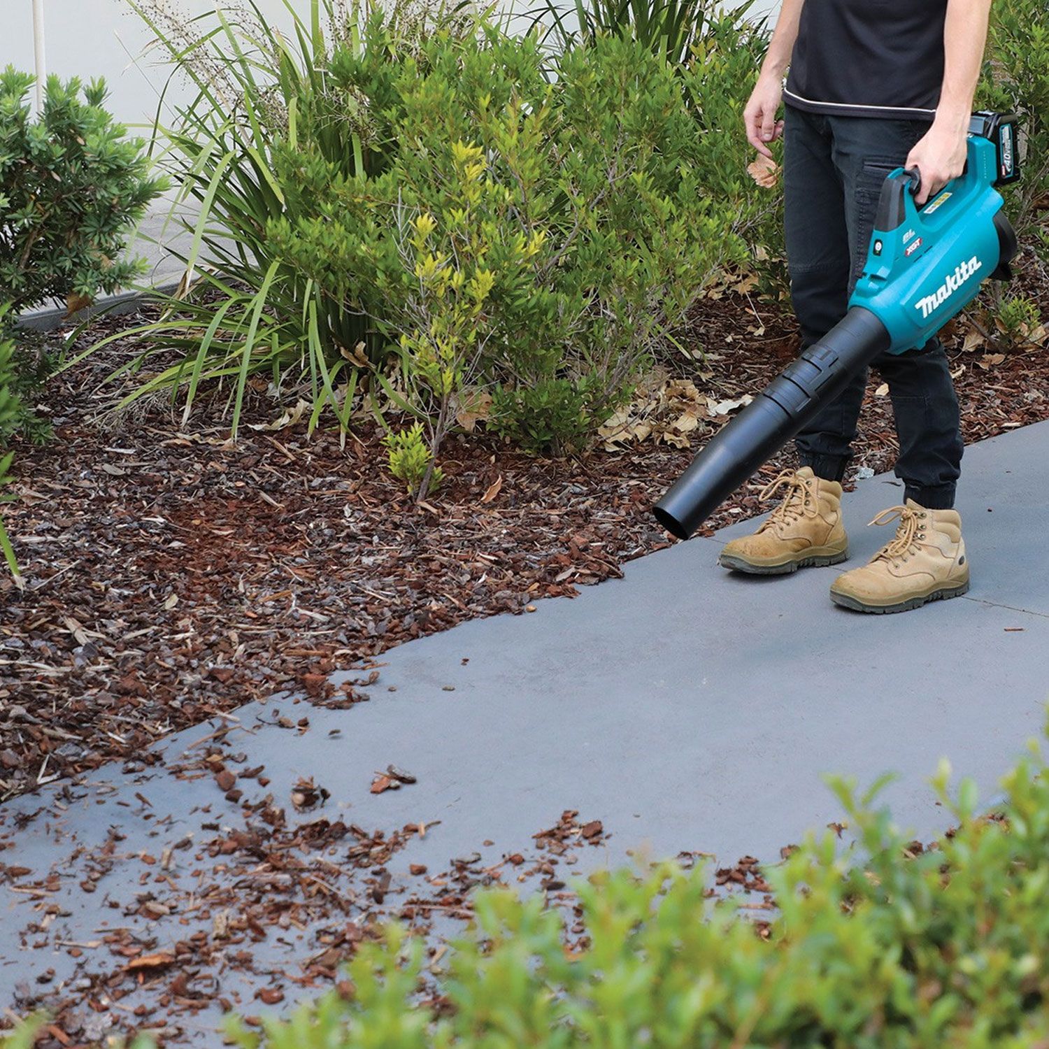 [Pre-Order] Makita UB001GU101 40V MAX XGT 4.0Ah Li-ion Cordless Brushless Blower Value Pack Combo Kit – image 5