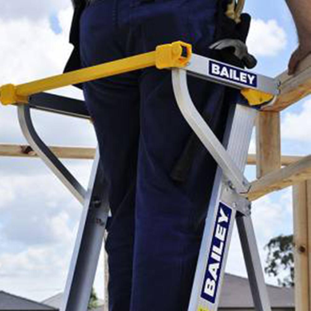Bailey FS13954 560mm Safety Gate – image 4
