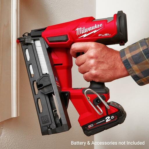 Milwaukee M18FN16GA-0C 18V Li-ion Cordless Fuel 16 Gauge Angled Finishing Nailer - Skin Only – image 3