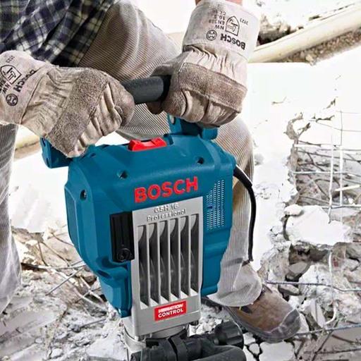 Bosch GSH16-30+P65A 1750W 17kg 30mm HEX Demolition Hammer + Techsmart 4pce 30mm Hex Industrial Demolition Chisel Set – image 9