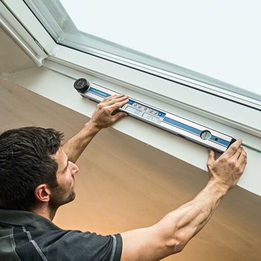 Bosch GAM 270MFL (0.601.076.400) 600mm (23-1/2") Digital Laser Angle Measurer & Inclinometer – image 2