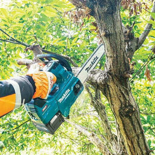 Makita UC003GZ 40V Max XGT 300mm (12") Li-ion Cordless Brushless Top Handle Chainsaw - Skin Only – image 3