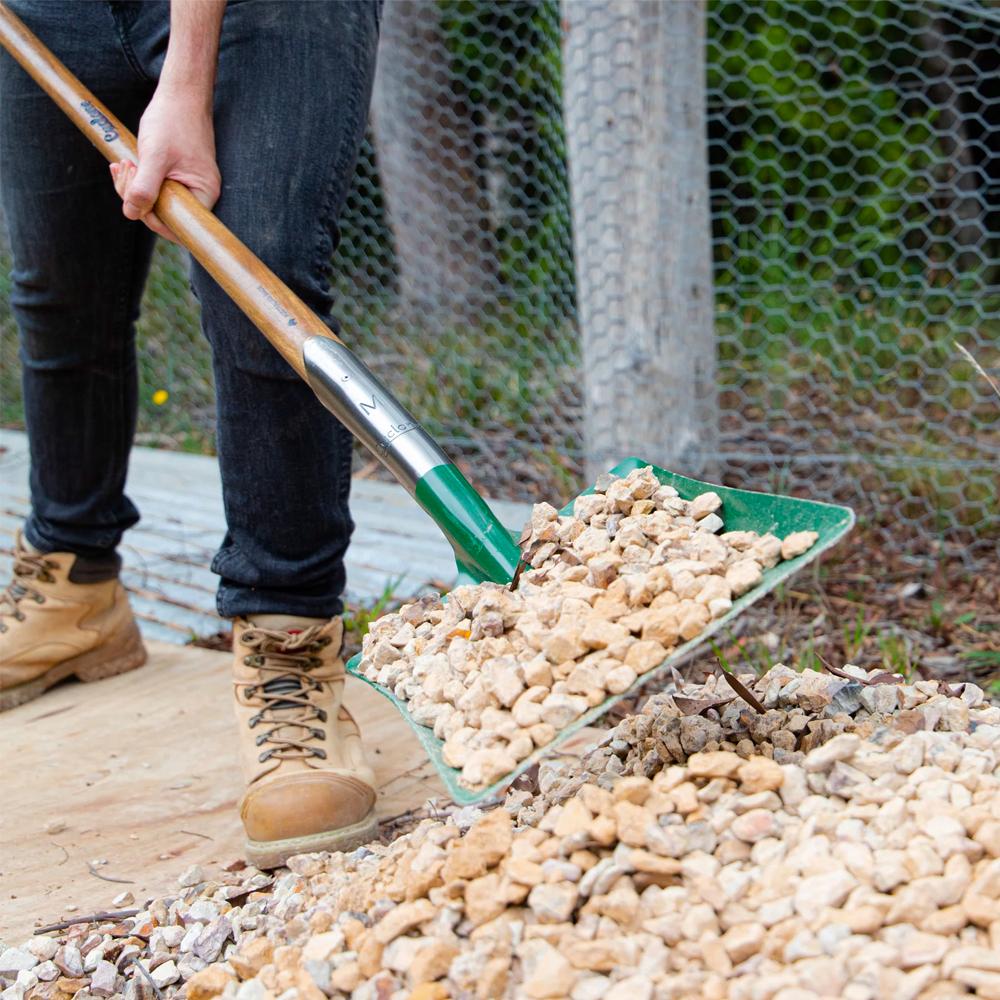 Cyclone 642388 1470mm Long Handle Square Mouth Medium Shovel – image 2
