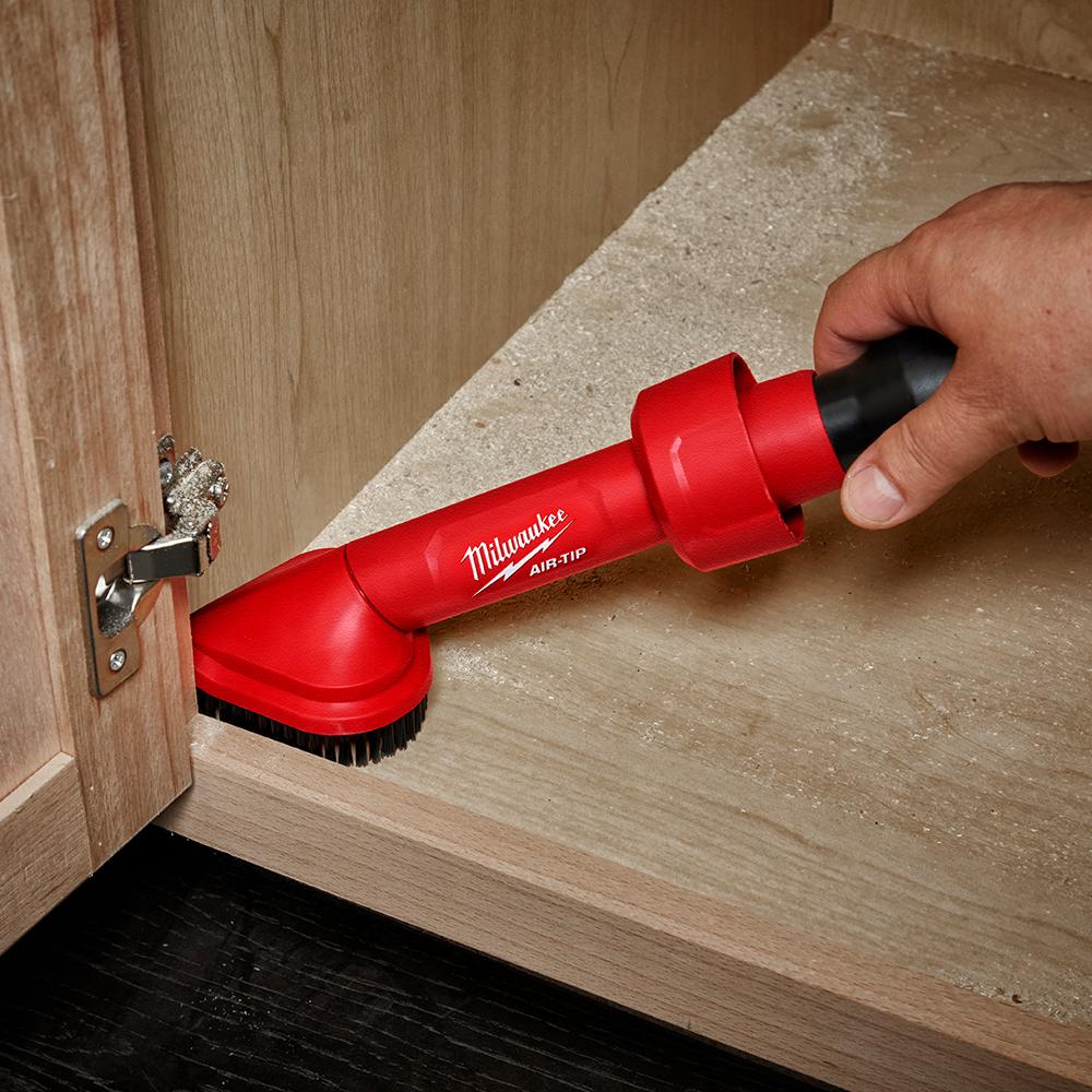 Milwaukee 49902021 AIR-TIP Universal Wet & Dry Rotating Corner Brush Vacuum Nozzle – image 5