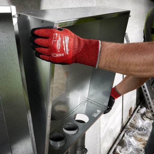 Milwaukee 4822892 Cut 2(B) Nitrile Dipped Gloves – image 7