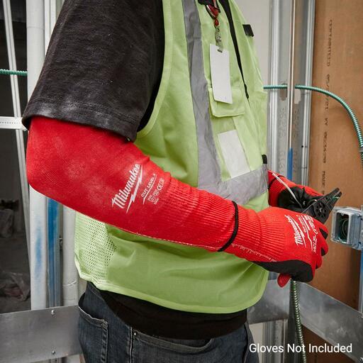 Milwaukee 48739030 400mm (16") Cut Resistant 3(C) Sleeves – image 8