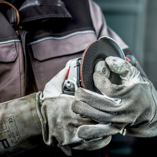 Metabo WEV 19-125 Q M - Brush (613108000) 1900W 125mm (5") Variable Speed Angle Grinder – image 4