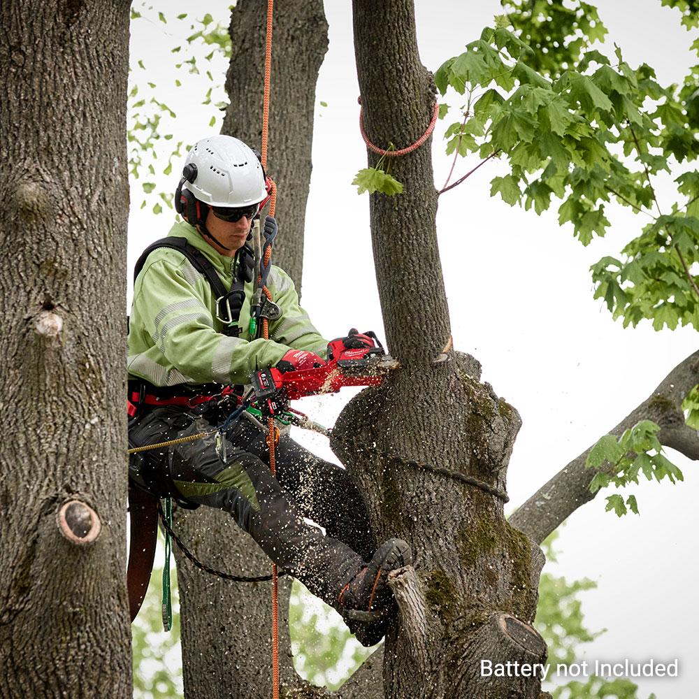 Milwaukee M18FHS8602B 18V 6.0Ah Liion Cordless Fuel 203mm (8") Hatchet