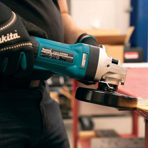 Makita GA5094 1900W 125mm (5“) Paddle Switch Angle Grinder – image 5