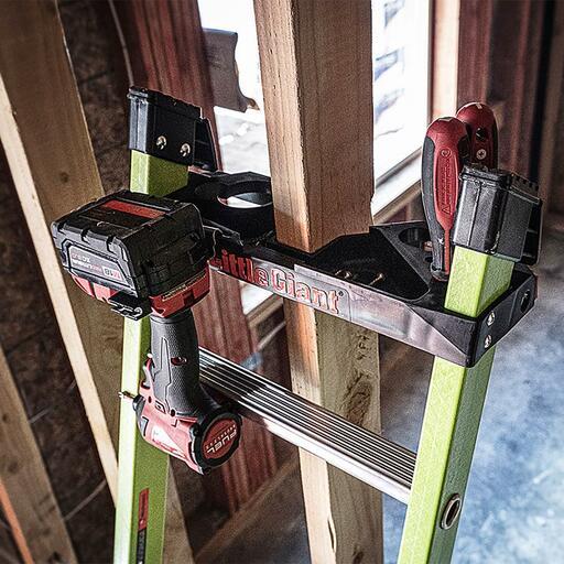 Little Giant Ladder Systems 13906-447 (13906-071) 1.8m - 3m 170kg 3-in-1 Fiberglass King Kombo 2.0 Combination Ladder with GRIP-N-GO Single-Hand Release Hinge – image 14