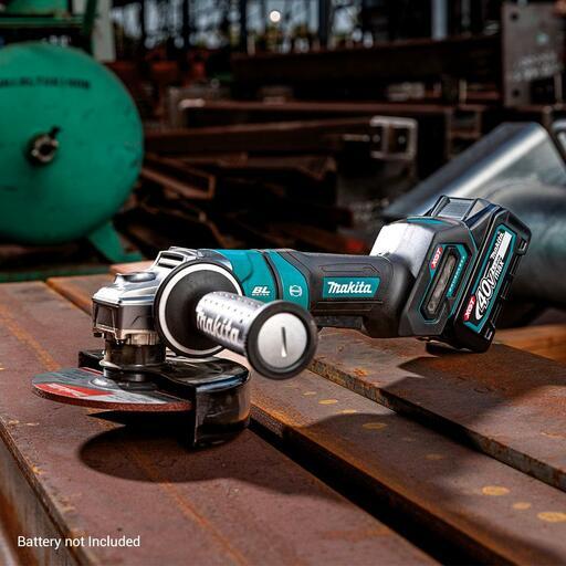 Makita GA050GZ 40V Max Li-ion Cordless Brushless 125mm (5") Paddle Switch Angle Grinder - Skin Only – image 7