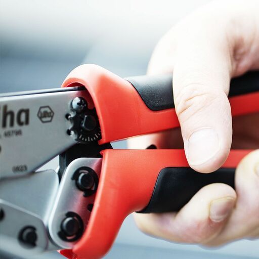 Wiha 45796 250mm 14-10 AVG Crimp Tool Suitable for MC4 Connectors – image 5