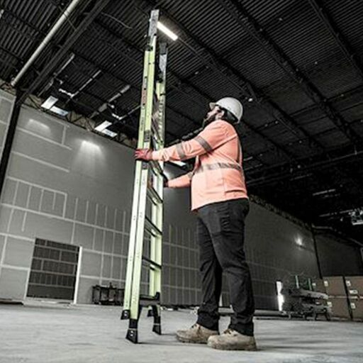 Little Giant Ladder Systems 19306 1.83m (6')170kg Fiberglass Fortress 6 Step Platform Ladder with Gate – image 20