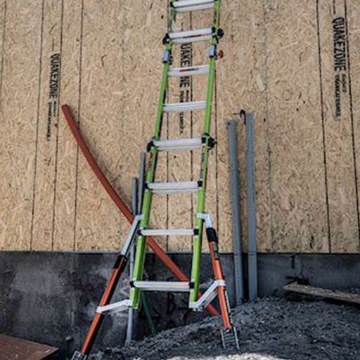 Little Giant Ladder Systems 17107-001 2.74 - 5.51m 136kg Fiberglass Conquest 2.0 M17 All Terrain Adjustable Telescoping Ladder – image 48