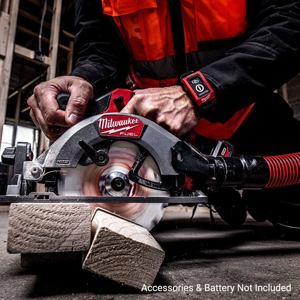 Milwaukee M12FCS4420 12V Li-ion Cordless FUEL 140mm (5-1/2") Circular Saw - Skin Only – image 4