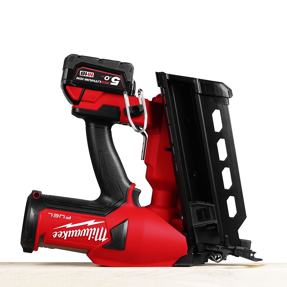 Milwaukee M18FDN0C M18 FUEL™ Duplex Nailer - Skin Only – image 6
