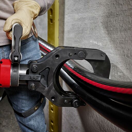 Milwaukee M18HCC125R0C 125mm (5") Underground Cable Cutter with Wireless Remote - Skin Only – image 11