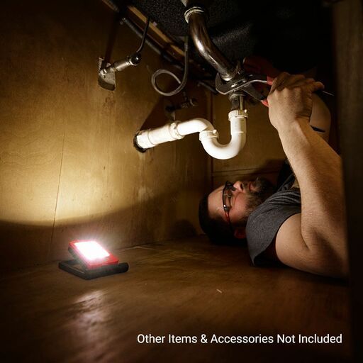 Milwaukee IRTL500 Internal Rechargeable Task Light 500 Lumen - Skin Only – image 8