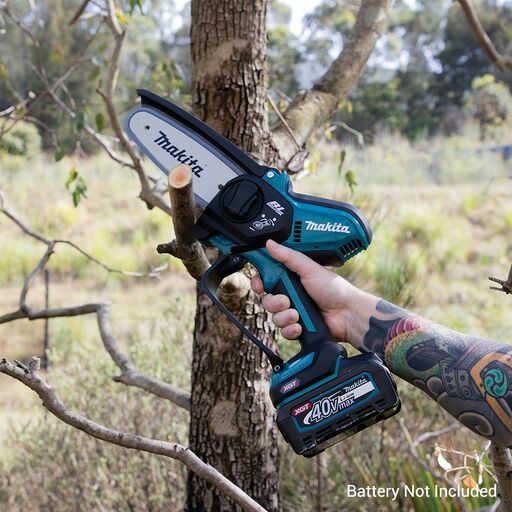 Makita UC029GZ 40V XGT Max Li-ion Cordless Brushless 150mm  (5-4/5") Pruning Saw - Skin Only – image 4