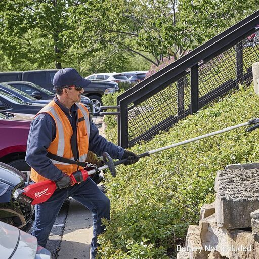 Milwaukee M18FHTE270 18V Li-ion FUEL 2.7m Pole Articulating Hedge Trimmer - Skin Only – image 8