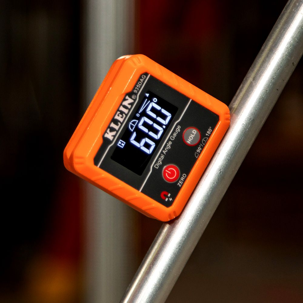 Klein A-935DAG Digital Angle Gauge and Level – image 8