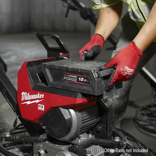 Milwaukee MXFWBTO90-0 MX FUEL™ 900mm (36") Walk-behind Trowel - Skin Only – image 6