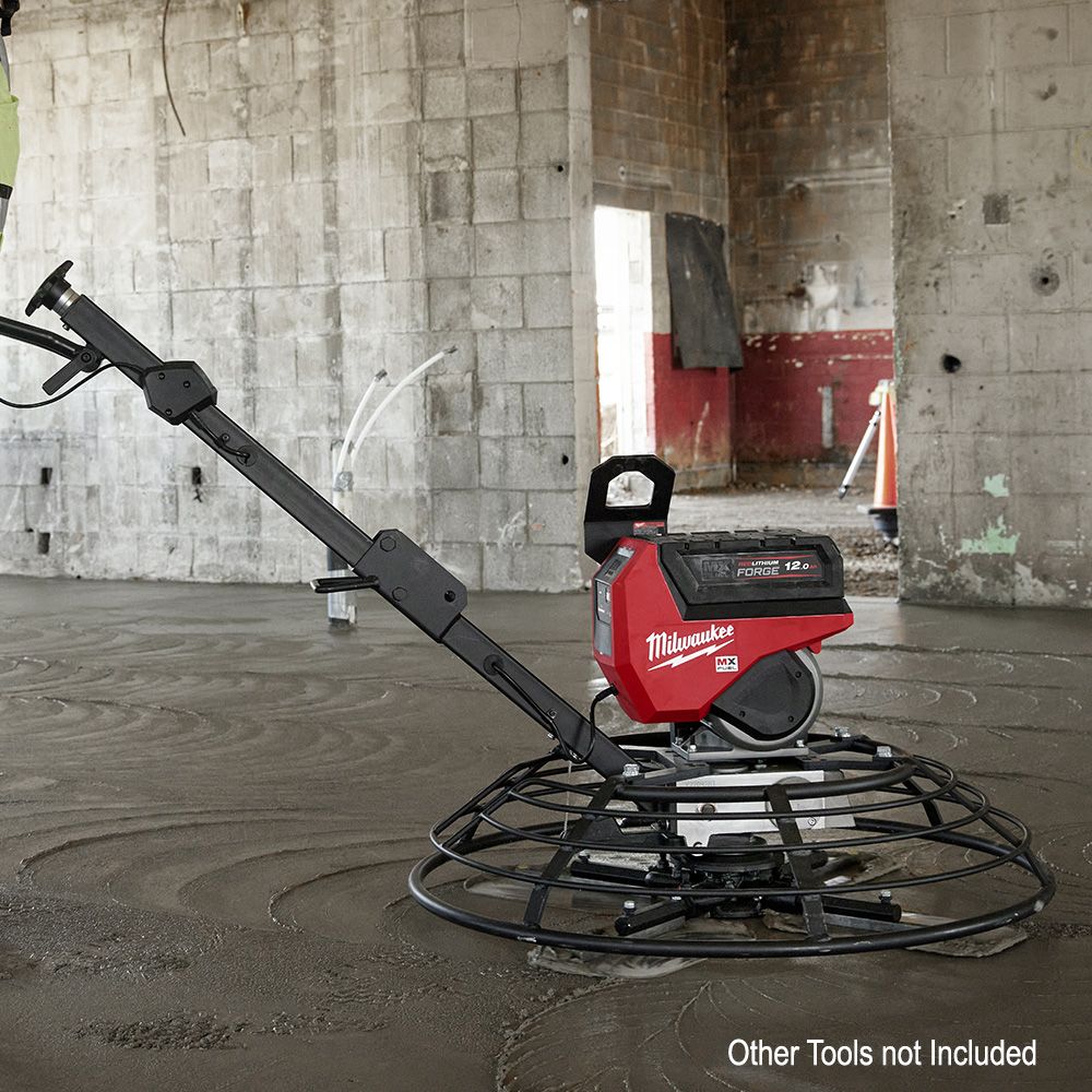 Milwaukee MXFWBTO90-0 MX FUEL™ 900mm (36") Walk-behind Trowel - Skin Only – image 7