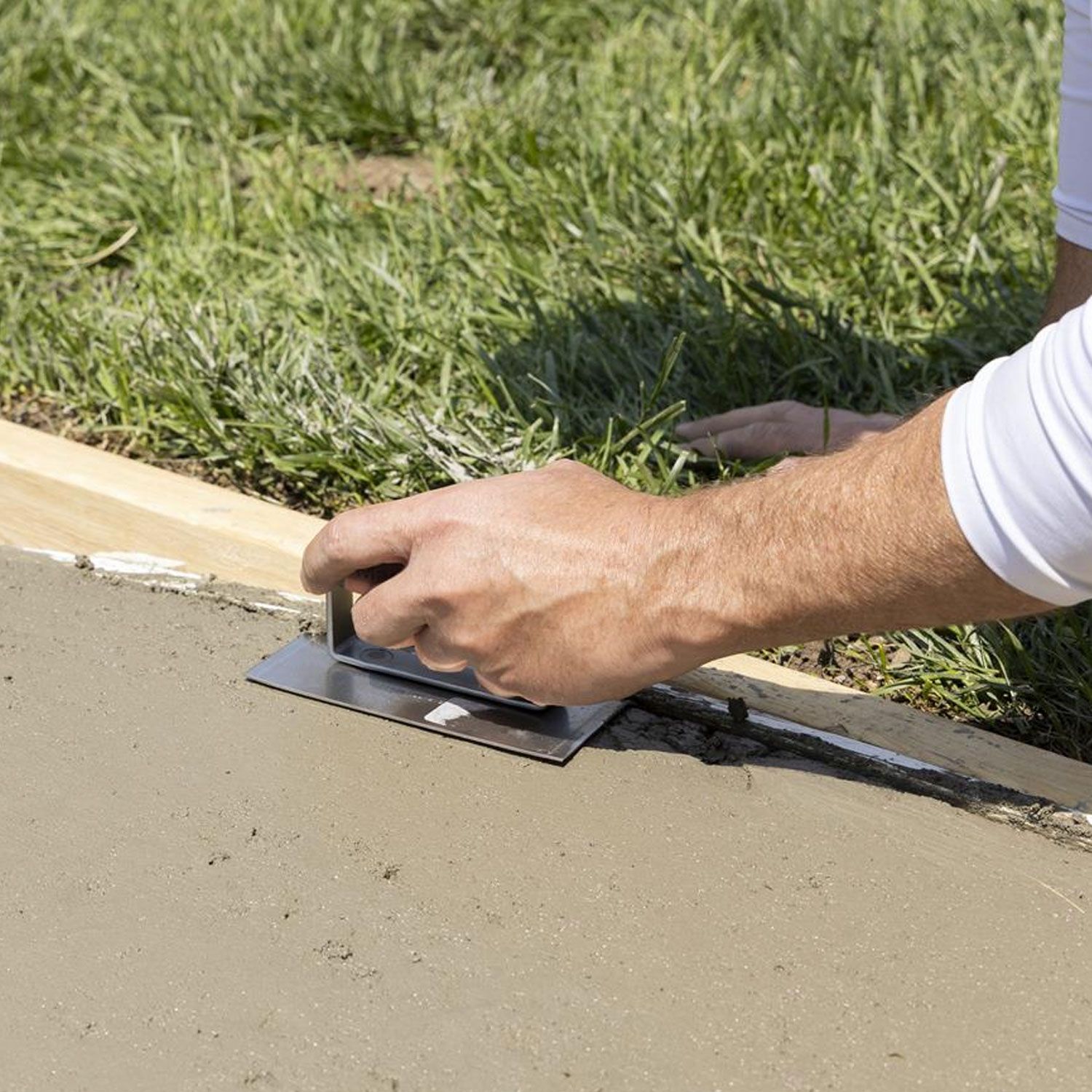 Marshalltown MT136SSD 152mm x 76mm Stainless Steel Soft Handle Curved End Concrete Edger – image 7