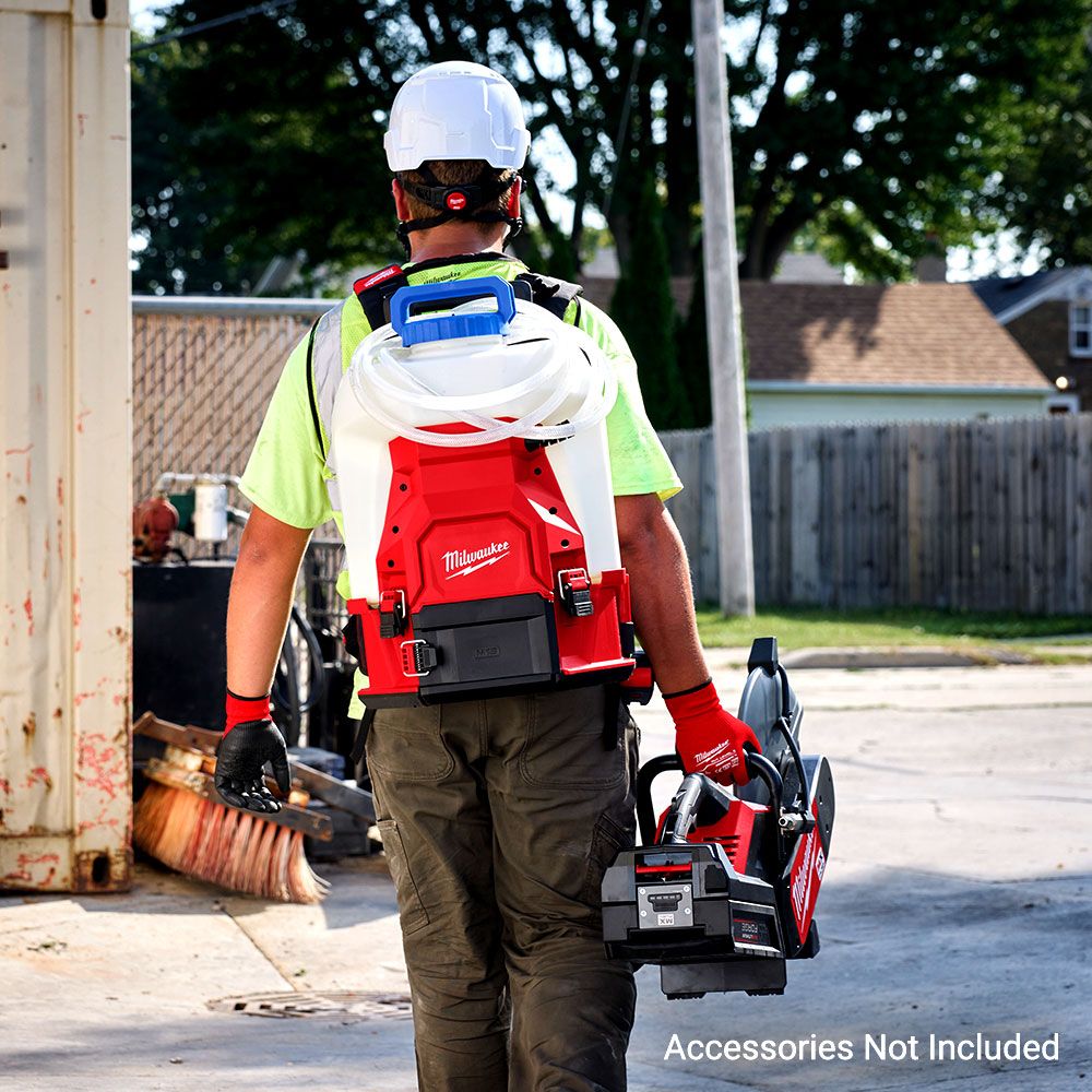 Milwaukee M18BPFPG2WS0 18V Li-ion Cordless 15 Litre SWITCH TANK Backpack Water Supply with Powered Base - Skin Only – image 14
