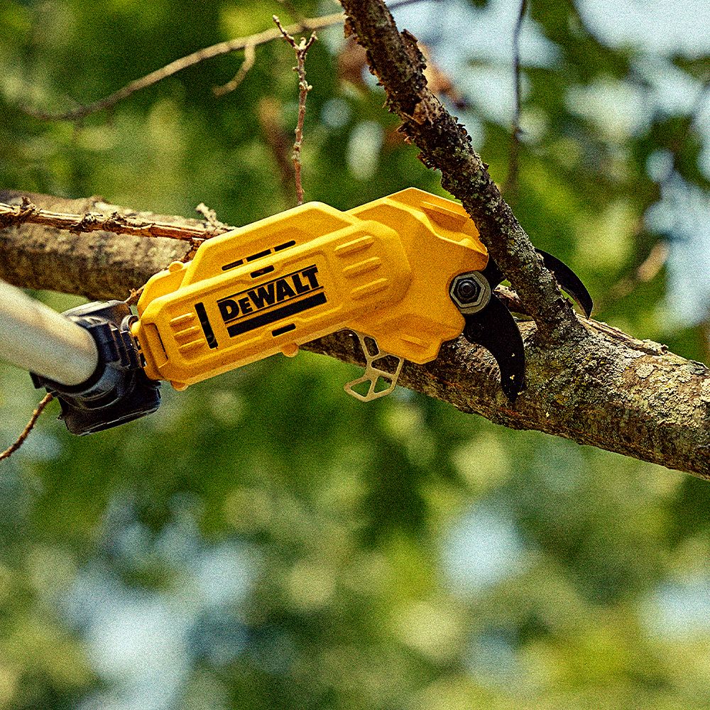DeWalt DCMPP569N-XE 18V XR Li-ion Cordless 38mm Pole Pruner - Skin Only – image 10