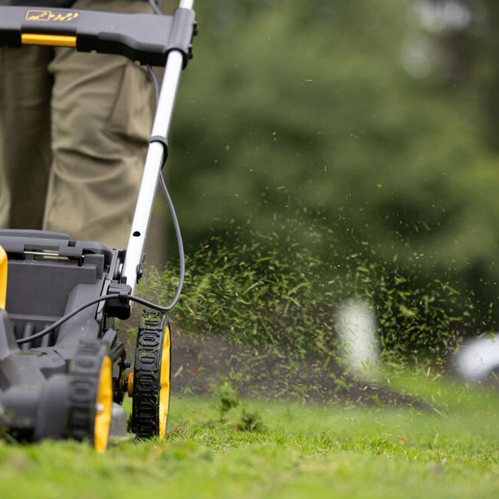 DeWalt DCMWP500X1-XE 54V XR 9.0Ah Li-ion Cordless Brushless 21" Push Mower Combo Kit – image 11