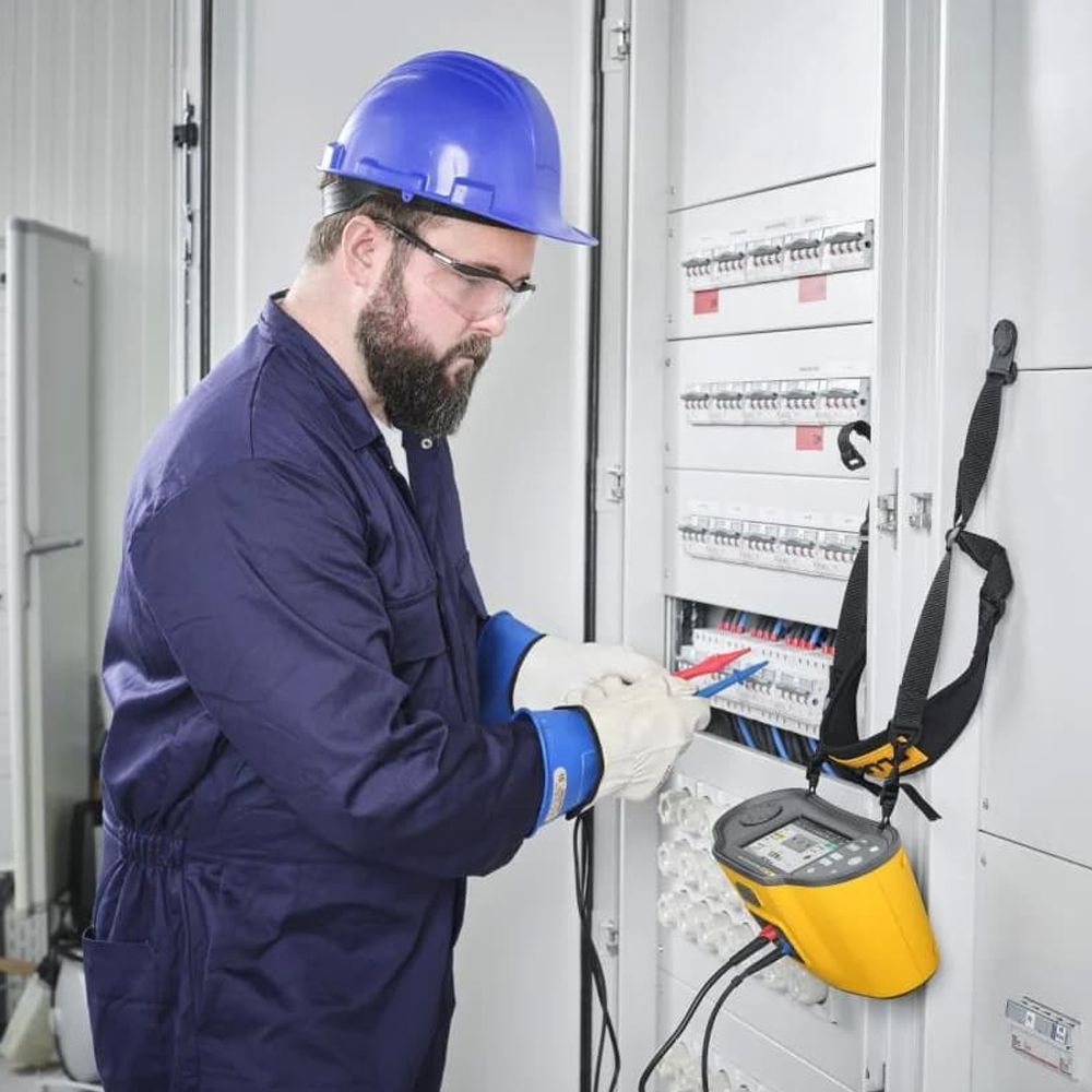 Fluke FLK-1674 FC AUS (5580909) Installation Multifunction Tester with FC Tool & RMT Tests – image 3