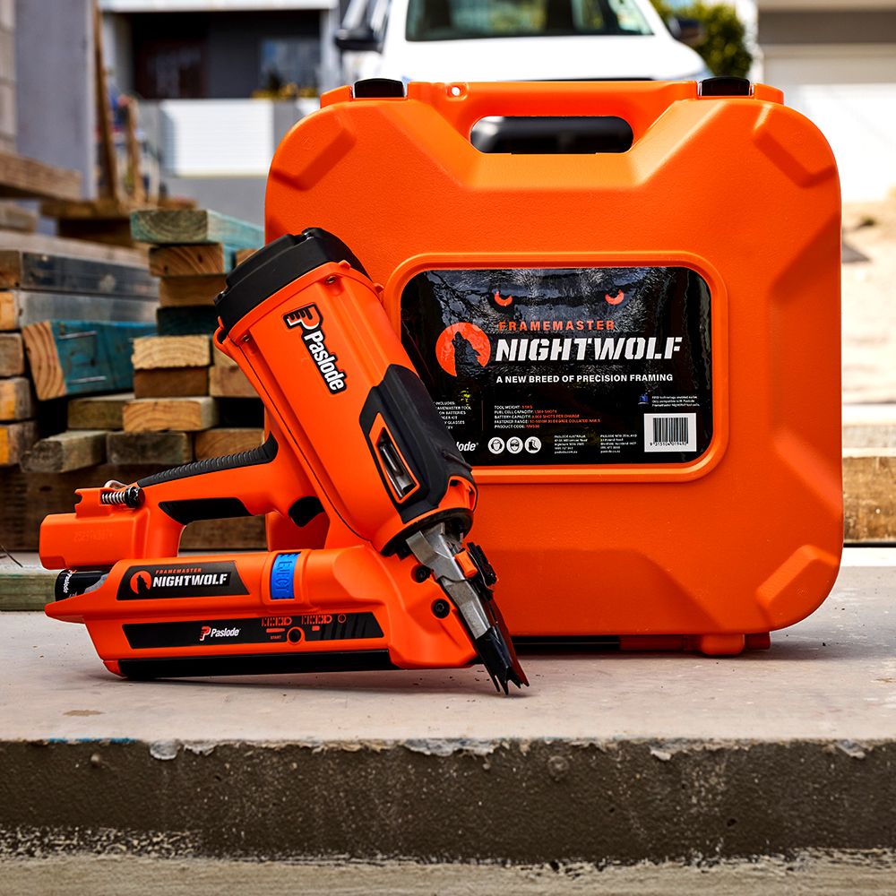 Paslode SNW0516 FrameMaster NightWolf Cordless Framing Nailer & TrimMaster Cordless 16Ga Angled Bradder Combo Kit – image 8