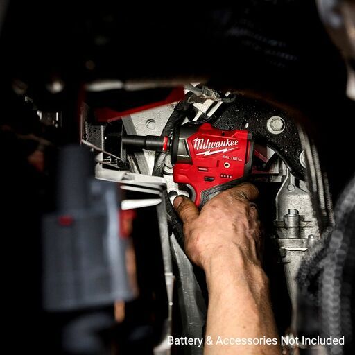 Milwaukee M12FSCIWF380 12V Li-ion FUEL Cordless 3/8" Sub-Compact Impact Wrench - Skin Only – image 9